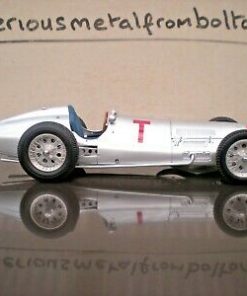 Alternative view of CMC M-099 MERCEDES-BENZ W154 GP FRANCE T-CAR 1938 DICK SEAMAN SILVER 1:18