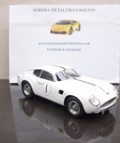 CMC M-139 ASTON MARTIN DB4 ZAGATO WHITE LE MANS 1961 #1 L/E 1:18 SCALE - Image 7