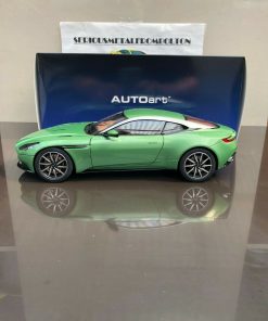 AUTOart 70269 ASTON MARTIN DB11 APPLE TREE GREEN  1:18