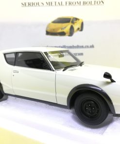 AUTOART 77472 NISSAN SKYLINE 2000GT-R KPGC 110 WHITE 1:18 SCALE - Image 9