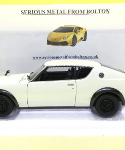AUTOART 77472 NISSAN SKYLINE 2000GT-R KPGC 110 WHITE 1:18 SCALE - Image 3