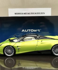 AUTOART 78288 PAGANI HUAYRA ROADSTER 2017 FIRENZE GREEN 1:18