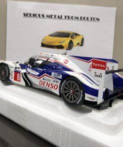 AUTOART 81416 TOYOTA TS040 HYBRID LE MANS 2014 #8 1:18 - Image 6