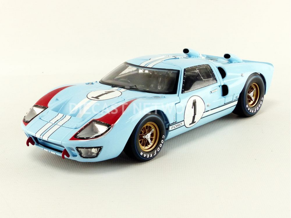 SHELBY COLLECTIBLES SHELBY 411 FORD GT 40 MK11 LE MANS 1966 #1 KEN MILES 1:18 - Image 11