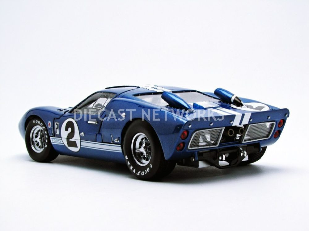 SHELBY COLLECTIBLES SHELBY 401 FORD GT 40 MK11 SEBRING 1966 BLUE #2 DAN GURNEY1:18 - Image 4