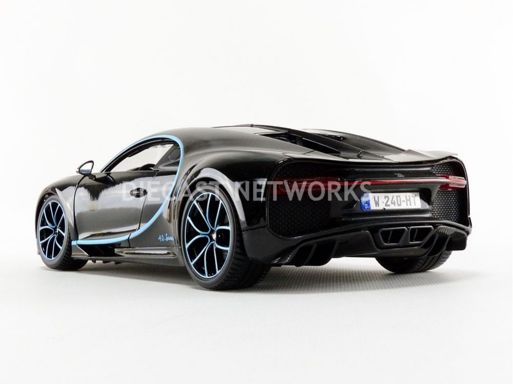 BBURAGO 11040BK BUGATTI CHIRON WORLD RECORD 2017 1:18 - Image 4