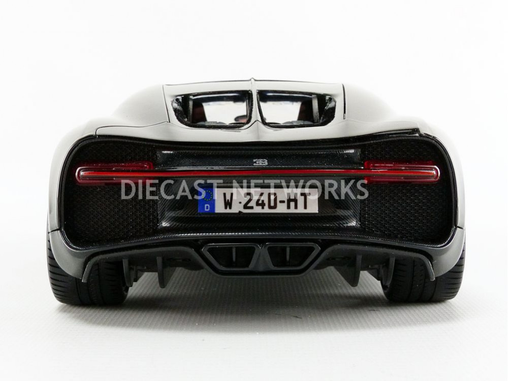 BBURAGO 11040BK BUGATTI CHIRON WORLD RECORD 2017 1:18 - Image 5